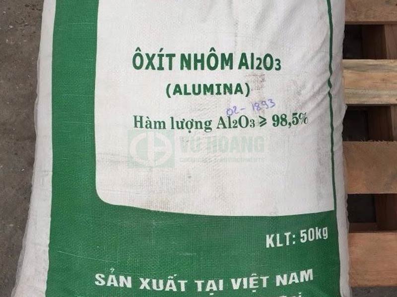 Nhôm oxit được sử dụng rất nhiều trong sản xuất gốm sứ