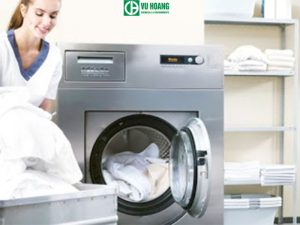 Giặt là công nghiệp