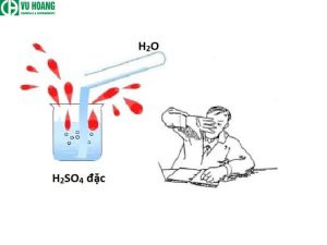 Cẩn thận khi pha chế hoá chất H2SO4