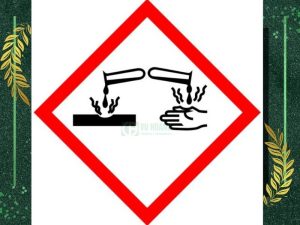Cẩn trong khi sử dụng xút NaOH