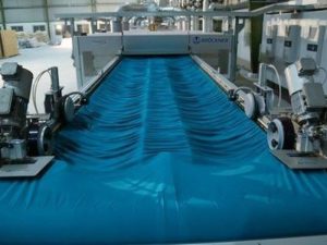 FeCl2 được ứng dụng rộng rãi trong nhuộm vải