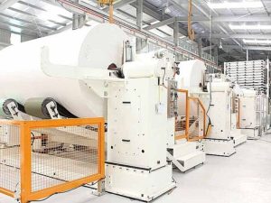 Xút vảy dùng trong sản xuất giấy, bột giấy: Dùng để tẩy trắng trong ngành công nghiệp